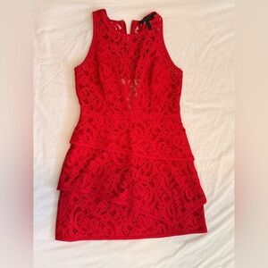 BCBGMAXAZRIA Women's Red Lace Mini Fitted Size 12 Cocktail Dress Sleeveless